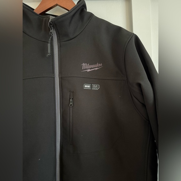 Milwaukee heated jacket - Picture 5 of 6